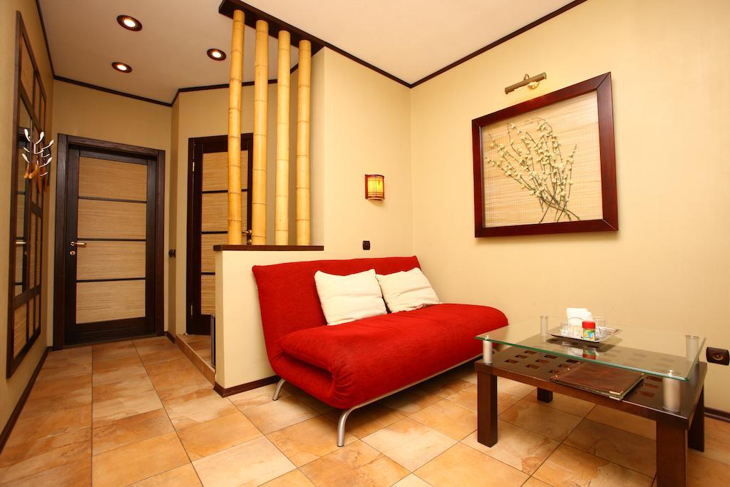 Hotel Bansay Dnipro Habitación foto